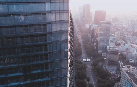 Y la culpa no era mía, ni donde estaba...